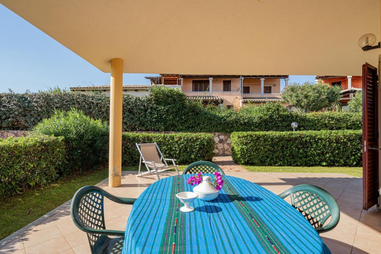 Apartments In Residence With Swimming Pool In Cala Girgolu Monte Petrosu Dış mekan fotoğraf